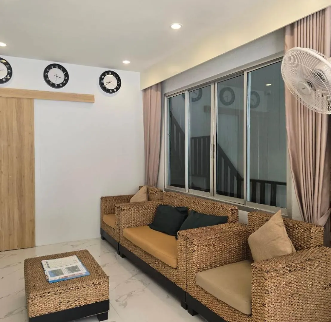 Chaokoh Phi Phi Hostel Thailand