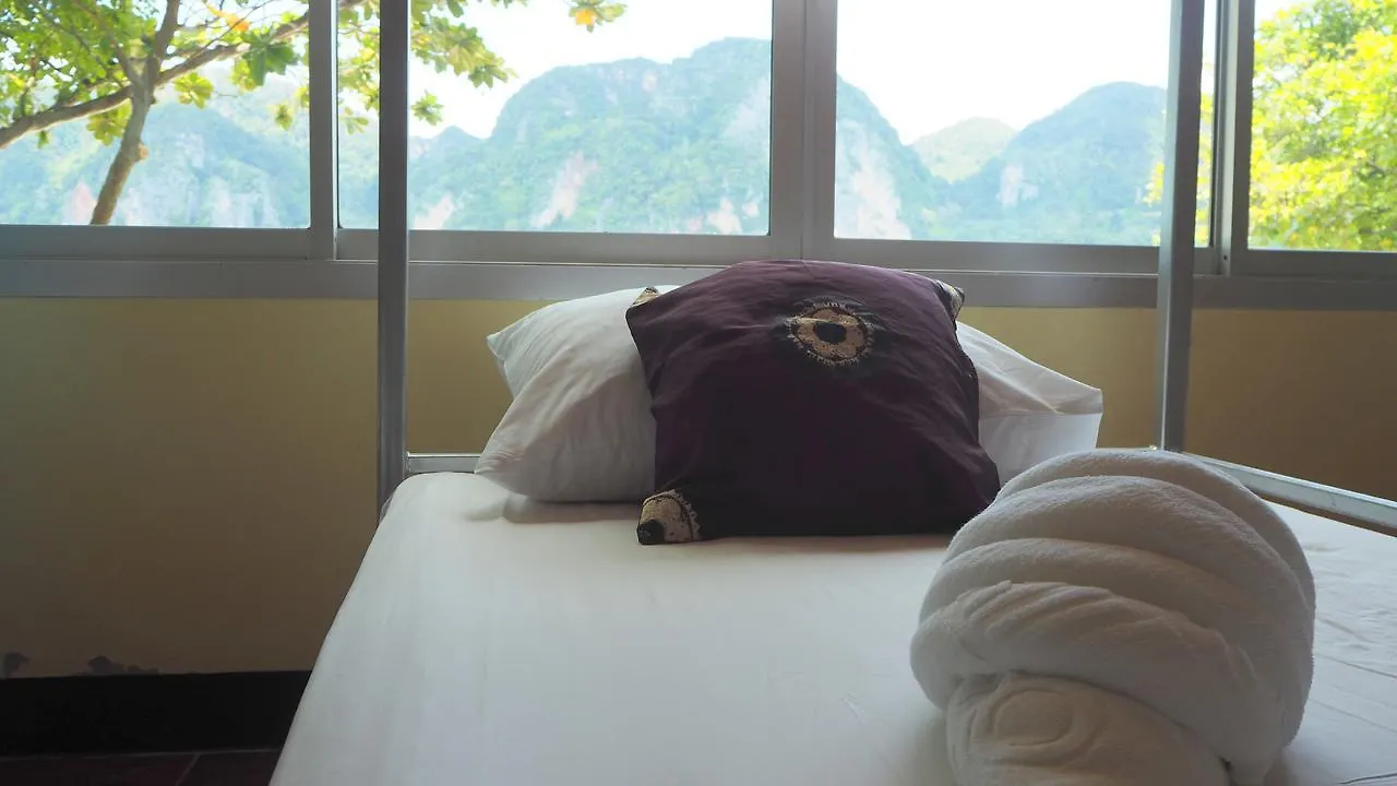Chaokoh Phi Phi Hostel Thailand